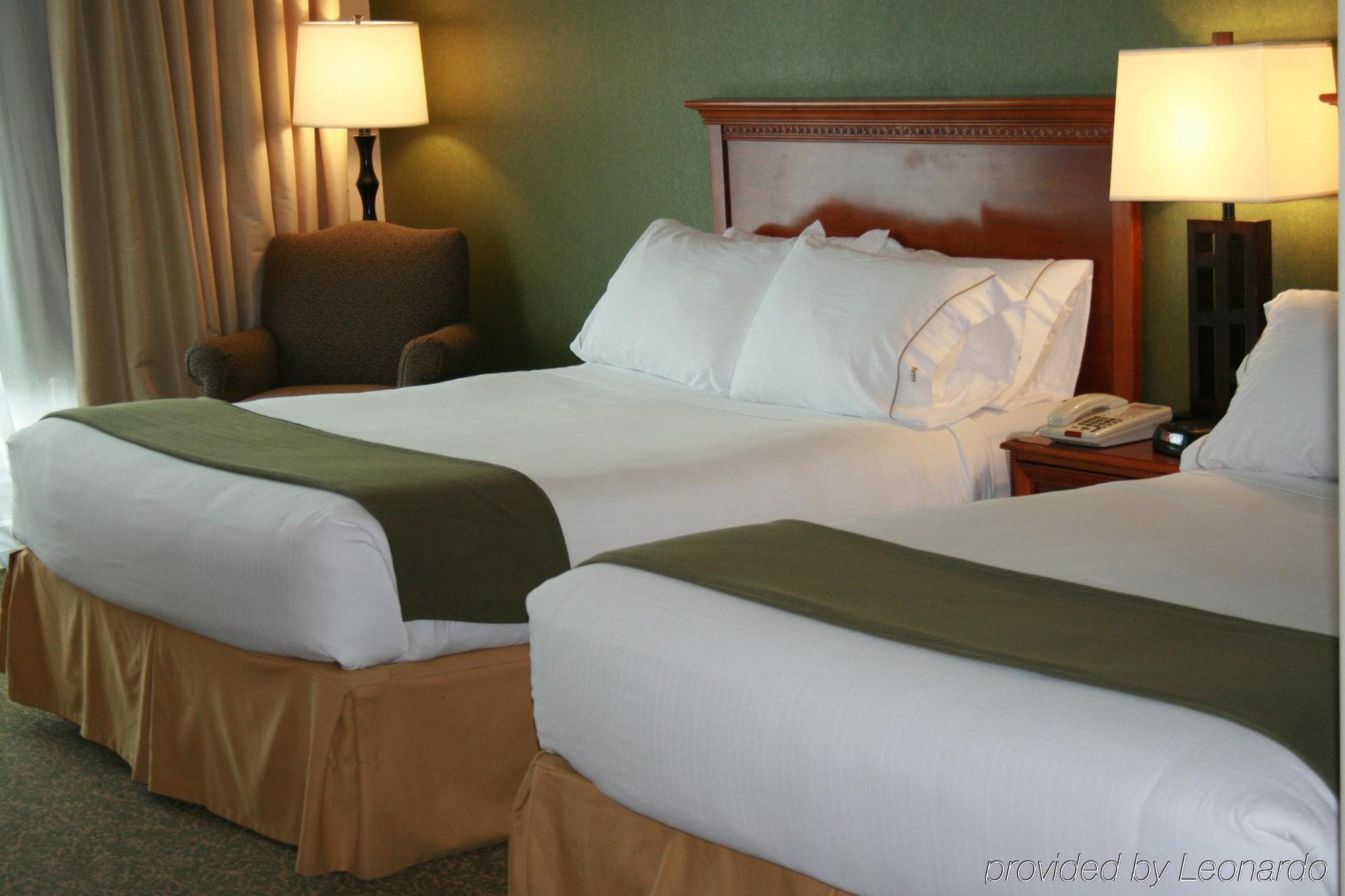 Hotel Express & By Ihg Hagerstown